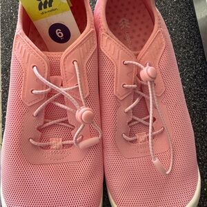 All in Motion Pink Mesh water shoes